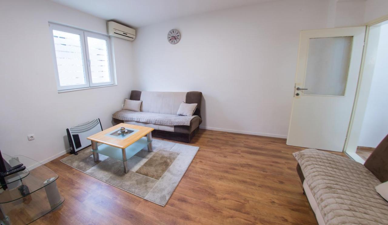 شقة Cozy Corner Near Old Town موستار المظهر الخارجي الصورة